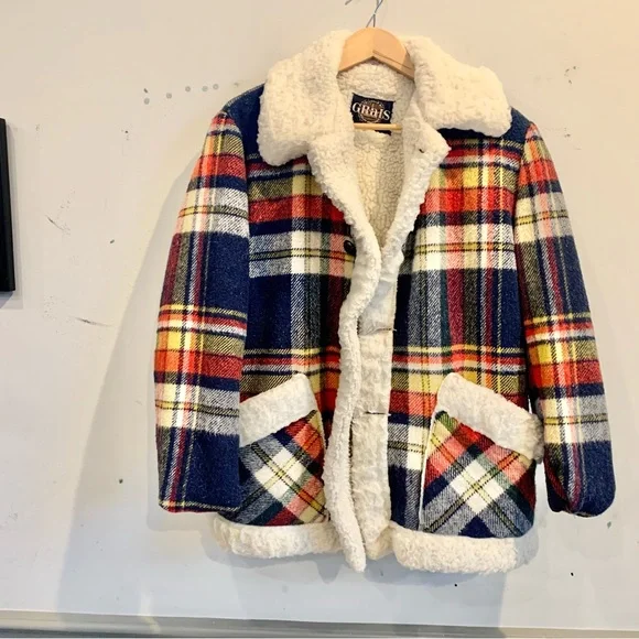 Grais Sherpa lined plaid coat VINTAGE -“yellowjackets-ish” - Picture 3 of 12